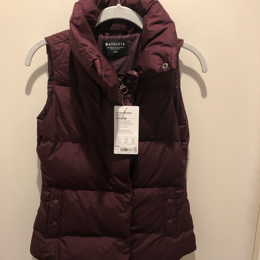Athleta downtown vest cabernet color